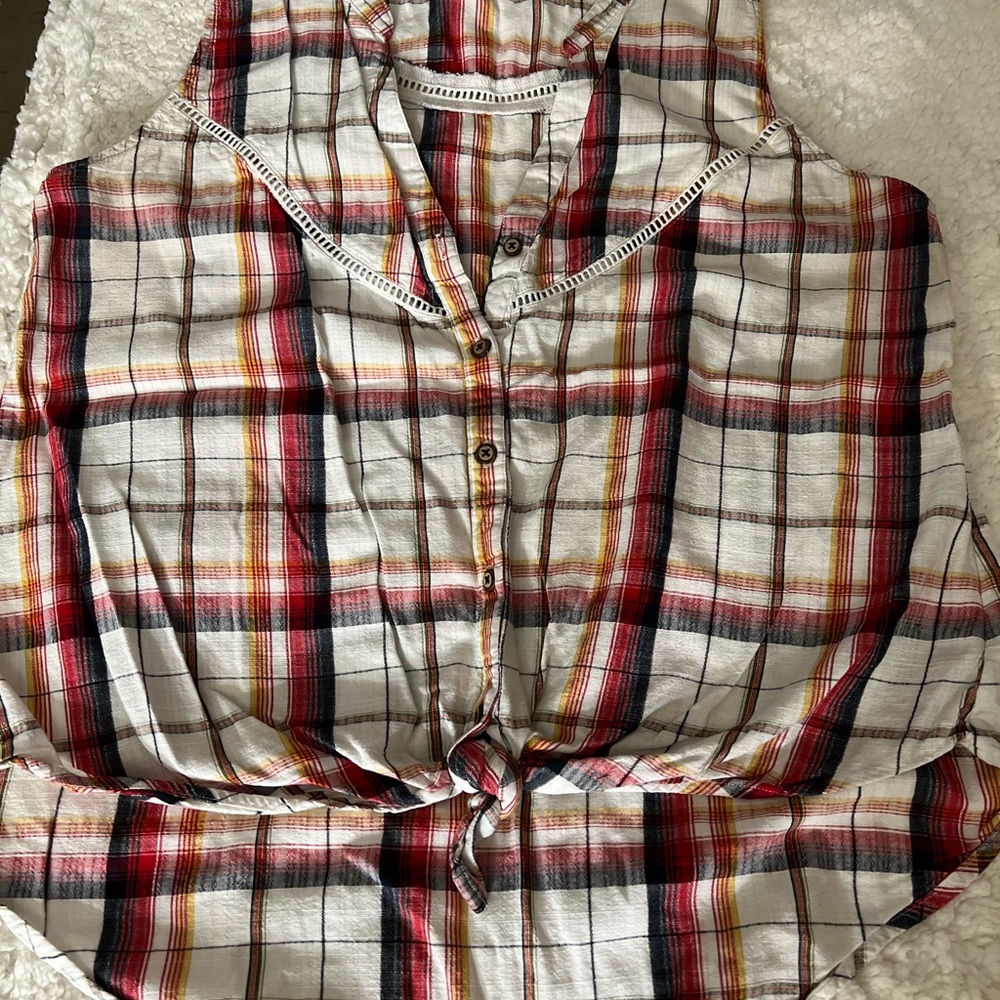 Shyanne button up and tie tank